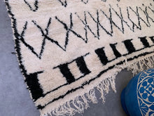 Load image into Gallery viewer, Custom berber rug (Copy), Custom rugs, The Wool Rugs, The Wool Rugs, 
