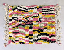 Load image into Gallery viewer, Moroccan Rug 8x10, Rugs For Living Room, Midcentury Modern, Gift For The Home, 3x3 Rug, 
