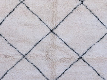 Load image into Gallery viewer, moroccan rug, beni ourain rug, black diamonds rug, black and white rug, wool rug, rug for living room, berber rug, 8x9 ft rug  
