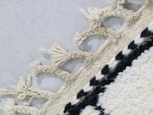 Load image into Gallery viewer, Beni ourain rug  5x8 - A70, Rugs, The Wool Rugs, The Wool Rugs, 