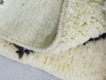 Load image into Gallery viewer, ivory white Moroccan Rug - 4x7 - A59, Rugs, The Wool Rugs, The Wool Rugs, 
