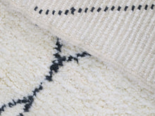 Load image into Gallery viewer, Boujaad Moroccan Rug  5x8 - A71, Rugs, The Wool Rugs, The Wool Rugs, 