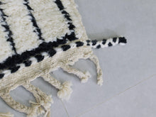 Load image into Gallery viewer, Beni ourain rug  5x8 - A70, Rugs, The Wool Rugs, The Wool Rugs, 