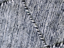 Load image into Gallery viewer, Elegant handmade wool rug from the Atlas Mountains


