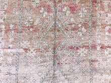Load image into Gallery viewer, moroccan wool rug, beni ourain rug, berber rug
