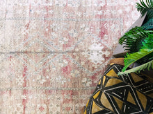 Load image into Gallery viewer, moroccan wool rug, beni ourain rug, berber rug
