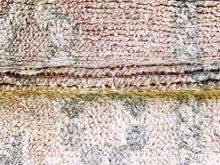 Load image into Gallery viewer, moroccan wool rug, beni ourain rug, berber rug
