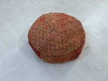 Load image into Gallery viewer, Round moroccan pouf cover - T37
