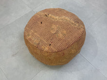 Load image into Gallery viewer, Round moroccan pouf cover - T51
