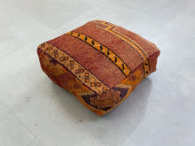 Load image into Gallery viewer, kilim pouf,
moroccan pouf,
pouf ottoman cover,
kilim ottoman,
Kilim Pillow
