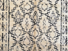 Load image into Gallery viewer, Floor rug, persian rug, Vintage Moroccan rug, Ivory Boujaad Rug, furniture and decor, Moroccan Rug, floor rug, Vintage Moroccan Rug, beni ourain rug, rugs for living room, Folk Art, old rug, funky rug