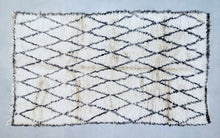 Load image into Gallery viewer, 70s rug, Colorful Rug, Vintage Area Rug, moroccan wool rug, Moroccan Runner, Vintage Moroccan Rug, unique home decor, persian rug, rugs for living room, home decor, Vintage Moroccan Rug, Boucherouite rugs, exquisite rug