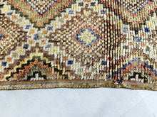 Load image into Gallery viewer, Vintage rug 6x11 - N7314, Rugs, The Wool Rugs, The Wool Rugs, 
