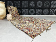 Load image into Gallery viewer, Vintage rug 6x11 - N7314, Rugs, The Wool Rugs, The Wool Rugs, 
