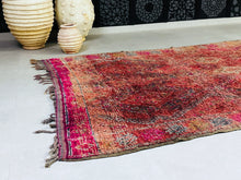 Load image into Gallery viewer, Vintage rug 6x14 - N7395
