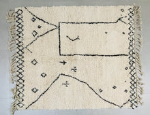 Load image into Gallery viewer, Moroccan wool rug 5x6 ft - N7001
