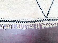 Load image into Gallery viewer, moroccan rug, handmade rug, beni ourain, Handwoven rug, wool rug,
