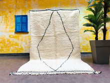 Load image into Gallery viewer, moroccan rug, handmade rug, beni ourain, Handwoven rug, wool rug,
