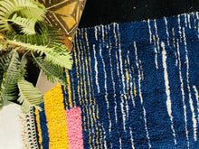 Load image into Gallery viewer, boho rug, handmade rug, morrocan rug, kilim rug, bedroom rug, sheepskin rug, living room rug, berber rug, vintage rug, wool rug, abstract rug, beni ourain rug, colorful rug, bohemian rug, retro rug, oriental rug, rug for bedroom