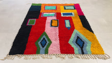 Load and play video in Gallery viewer, Custom Moroccan Rug 70
