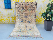 Load image into Gallery viewer, Vintage Moroccan rug 5x10 - V6, Rugs, The Wool Rugs, The Wool Rugs, 
