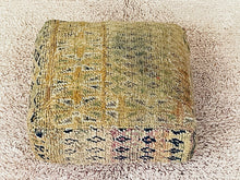 Load image into Gallery viewer, Moroccan floor cushion - S1383, Floor Cushions, The Wool Rugs, The Wool Rugs, 