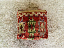 Load image into Gallery viewer, Moroccan floor cushion - S1031, Floor Cushions, The Wool Rugs, The Wool Rugs, 
