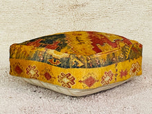 Load image into Gallery viewer, Moroccan floor cushion - S1040, Floor Cushions, The Wool Rugs, The Wool Rugs, 