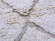 Load image into Gallery viewer, Beni ourain rug 6x9 - B716, Rugs, The Wool Rugs, The Wool Rugs, 
