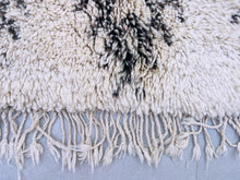 Load image into Gallery viewer, Beni ourain rug 6x10 - B485, Rugs, The Wool Rugs, The Wool Rugs, 
