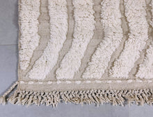 Load image into Gallery viewer, Beni ourain rug 6x9 - B849, Rugs, The Wool Rugs, The Wool Rugs, 