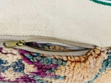 Load image into Gallery viewer, Moroccan floor cushion - S550, Floor Cushions, The Wool Rugs, The Wool Rugs, 
