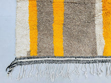 Load image into Gallery viewer, Azilal rug 6x9 - A220, Rugs, The Wool Rugs, The Wool Rugs, 
