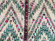 Load image into Gallery viewer, Vintage rug 7x12 - V302, Rugs, The Wool Rugs, The Wool Rugs, 
