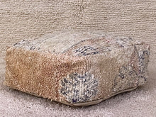 Load image into Gallery viewer, Moroccan floor cushion - S553, Floor Cushions, The Wool Rugs, The Wool Rugs, 
