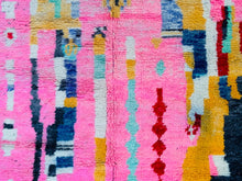 Load image into Gallery viewer, Boujad Moroccan rug 5x8 - V1, Rugs, The Wool Rugs, The Wool Rugs, 
