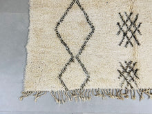 Load image into Gallery viewer, Vintage Beni Ourain rug 5x7- V418, Rugs, The Wool Rugs, The Wool Rugs, 