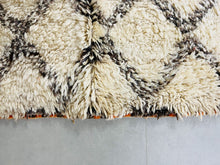 Load image into Gallery viewer, Vintage Beni Ourain rug 6x11 - V411, Rugs, The Wool Rugs, The Wool Rugs, 
