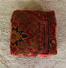 Load image into Gallery viewer, Moroccan floor pillow cover - S843, Floor Cushions, The Wool Rugs, The Wool Rugs, 