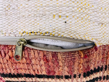 Load image into Gallery viewer, Moroccan floor cushion - S583, Floor Cushions, The Wool Rugs, The Wool Rugs, 
