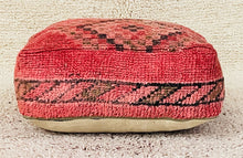 Load image into Gallery viewer, Moroccan floor cushion - S1520, Floor Cushions, The Wool Rugs, The Wool Rugs, 
