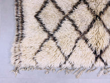 Load image into Gallery viewer, Vintage beni ourain rug 5x10 - V487, Rugs, The Wool Rugs, The Wool Rugs, 
