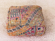 Load image into Gallery viewer, Moroccan floor cushion - S612, Floor Cushions, The Wool Rugs, The Wool Rugs, 
