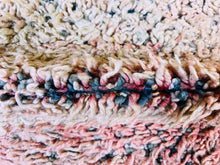 Load image into Gallery viewer, Vintage rug 7x9 - V327, Rugs, The Wool Rugs, The Wool Rugs, 
