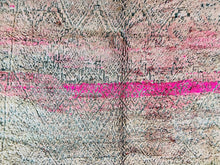 Load image into Gallery viewer, Vintage rug 7x9 - V327, Rugs, The Wool Rugs, The Wool Rugs, 
