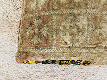 Load image into Gallery viewer, Moroccan floor cushion - S1098, Floor Cushions, The Wool Rugs, The Wool Rugs, 
