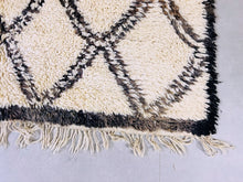 Load image into Gallery viewer, Beni ourain rug 5x8 - B804, Rugs, The Wool Rugs, The Wool Rugs, 