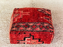 Load image into Gallery viewer, Moroccan floor cushion - S1191, Floor Cushions, The Wool Rugs, The Wool Rugs, 
