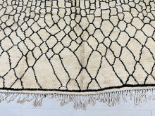 Load image into Gallery viewer, Azilal rug 10x13 - A249 - 10.07 ft x 13.6 ft, Rugs, The Wool Rugs, The Wool Rugs, 