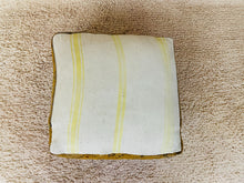 Load image into Gallery viewer, Moroccan floor cushion - S1121, Floor Cushions, The Wool Rugs, The Wool Rugs, 